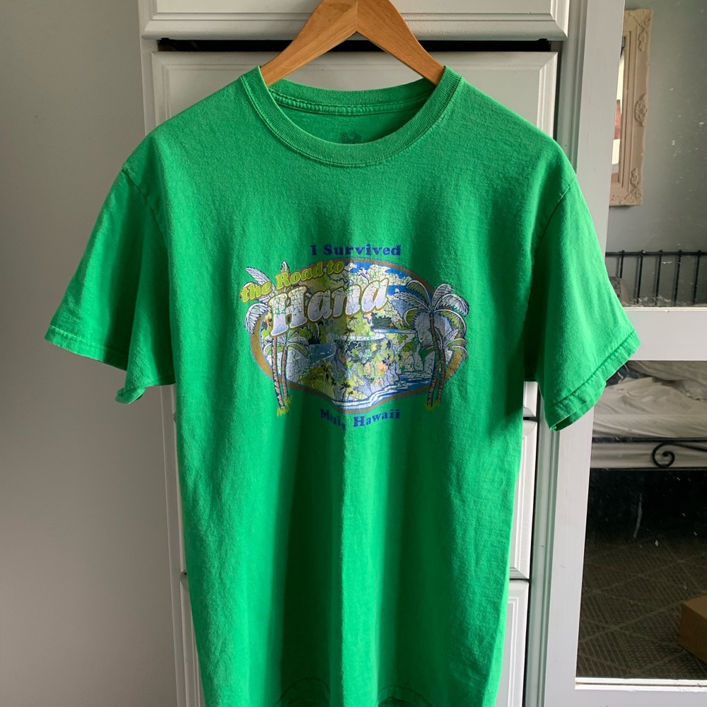 Green Hawaii Graphic Tee